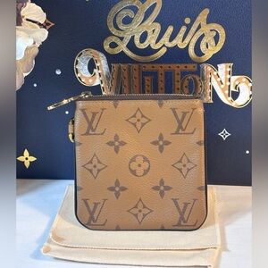 Gorgeous Louis Vuitton Square Pouch